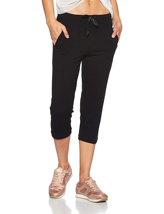 Van Heusen Women's Relaxed Fit High Rise Smart Tech+ Easy Stain Release Solid Lounge Capri