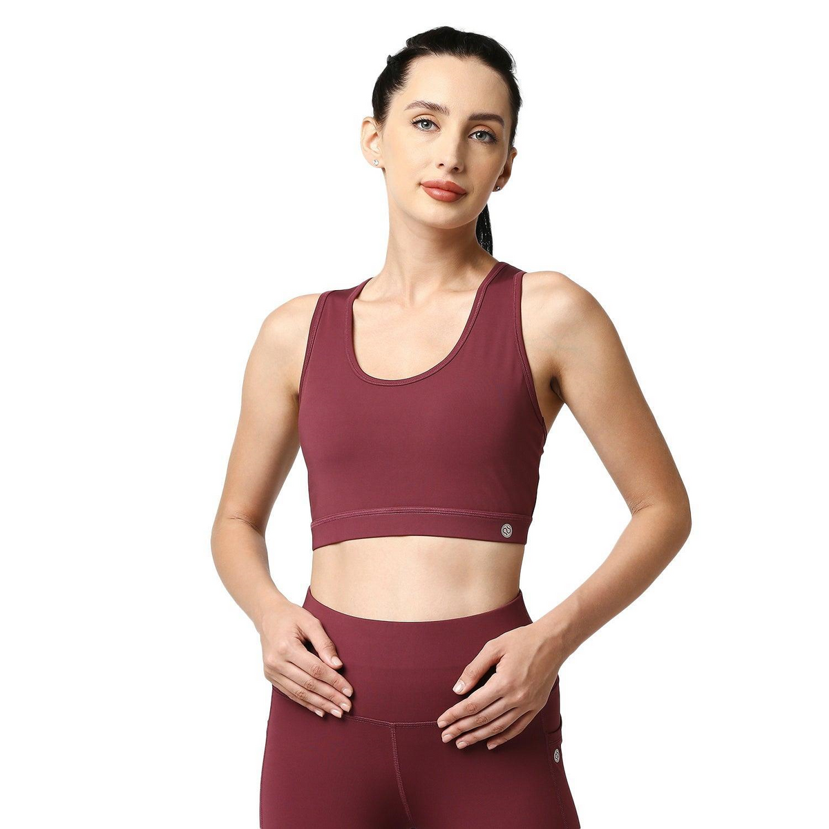 Soie Woman's Medium Impact Removable Cups Non Wired Racerback Activewear Sports Bra