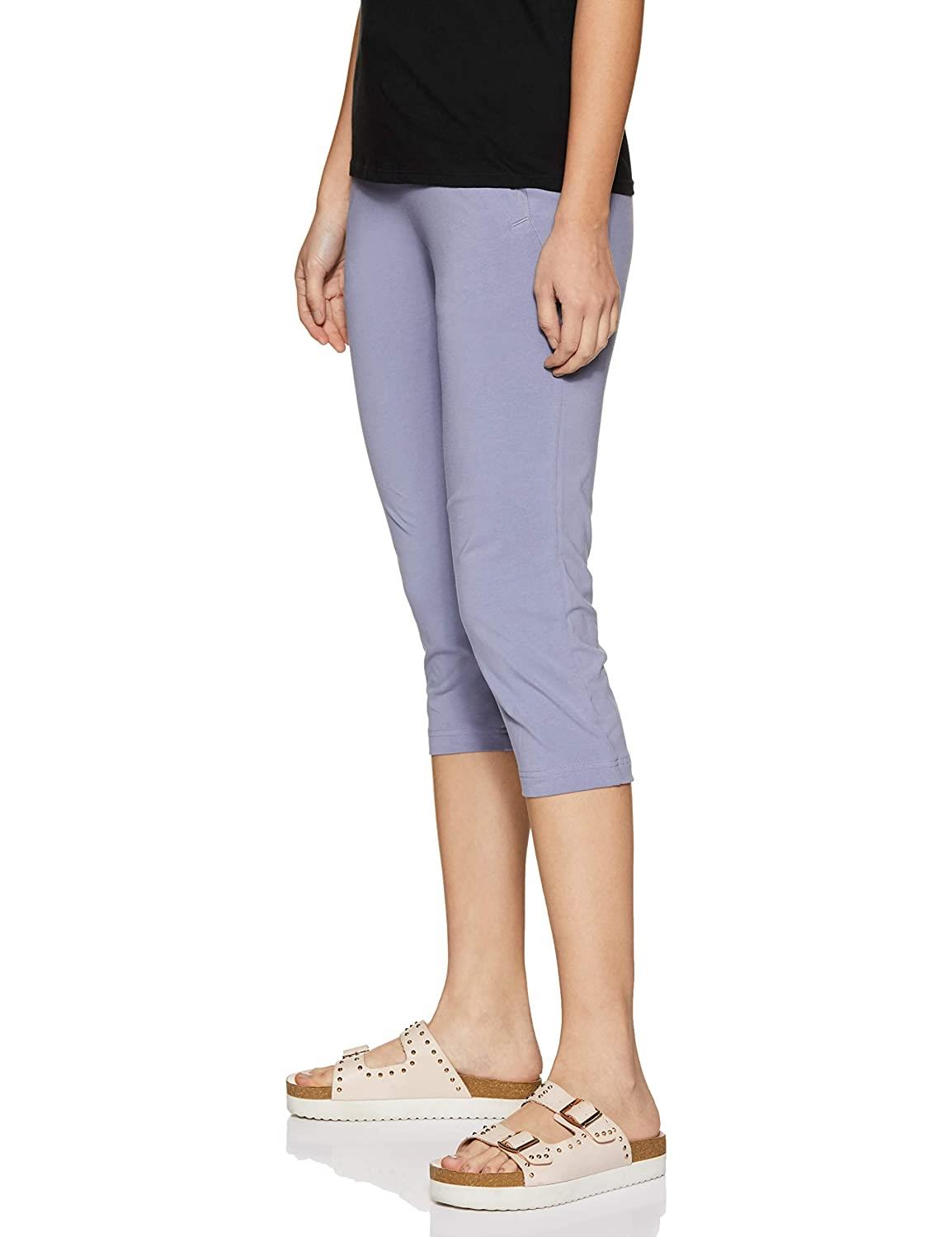 Van Heusen Women's Relaxed Fit High Rise Smart Tech+ Easy Stain Release Solid Lounge Capri