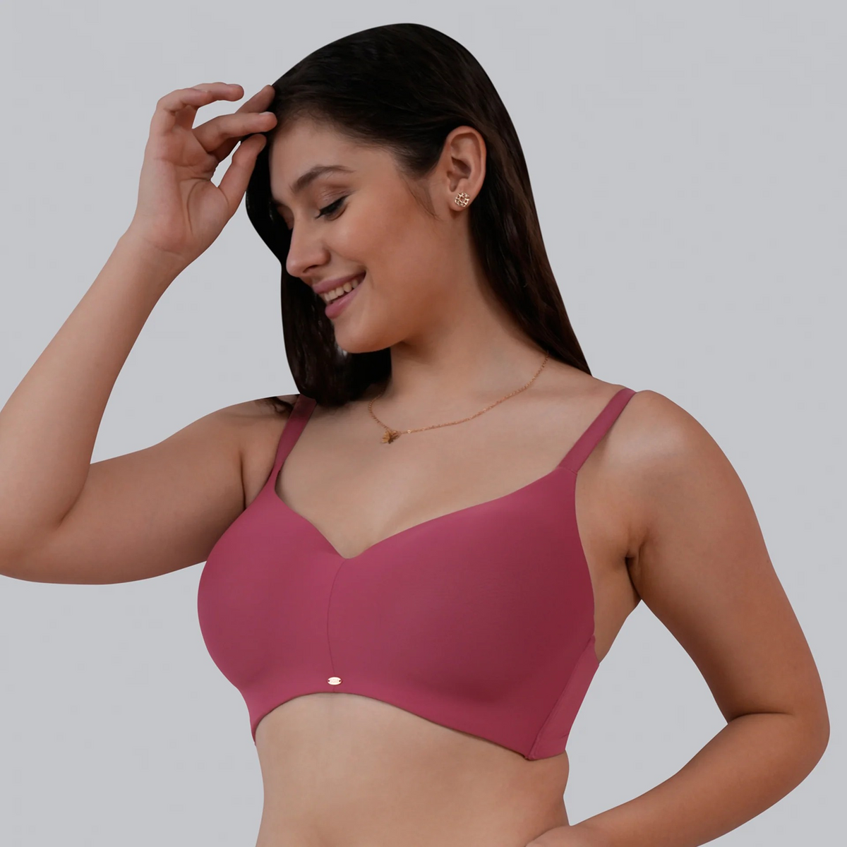 SOIE Women’s Full Coverage Padded Non-Wired Seamless T-Shirt Bra | Ultra Soft Nylon Spandex with Adjustable Straps, Side Support & Smooth Invisible Finish