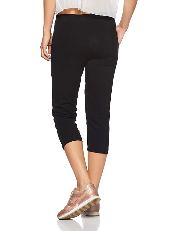 Van Heusen Women's Relaxed Fit High Rise Smart Tech+ Easy Stain Release Solid Lounge Capri