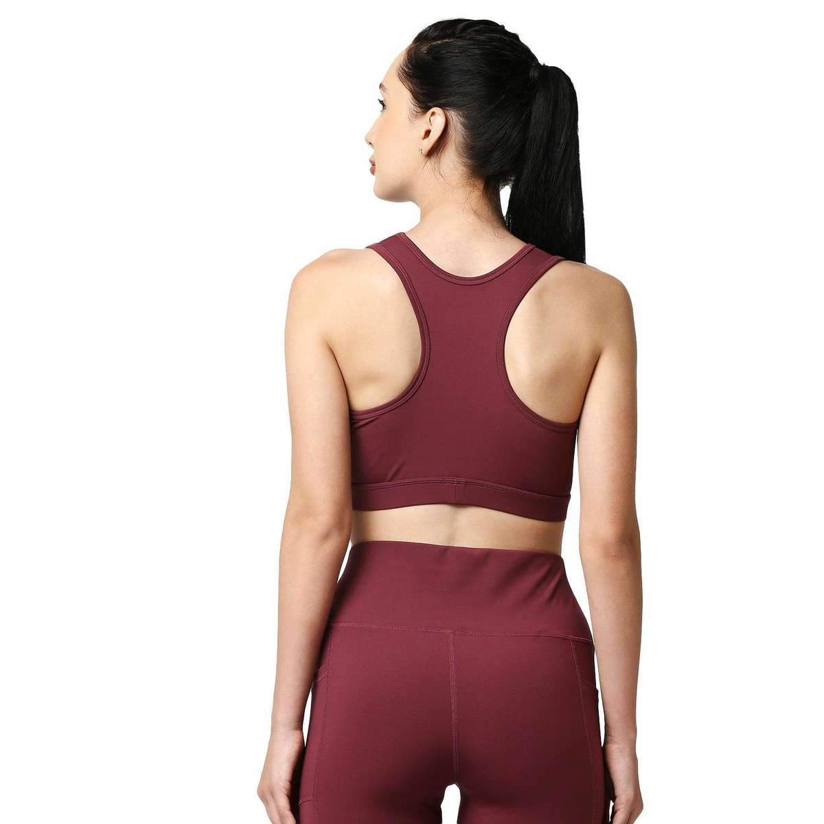 Soie Woman's Medium Impact Removable Cups Non Wired Racerback Activewear Sports Bra