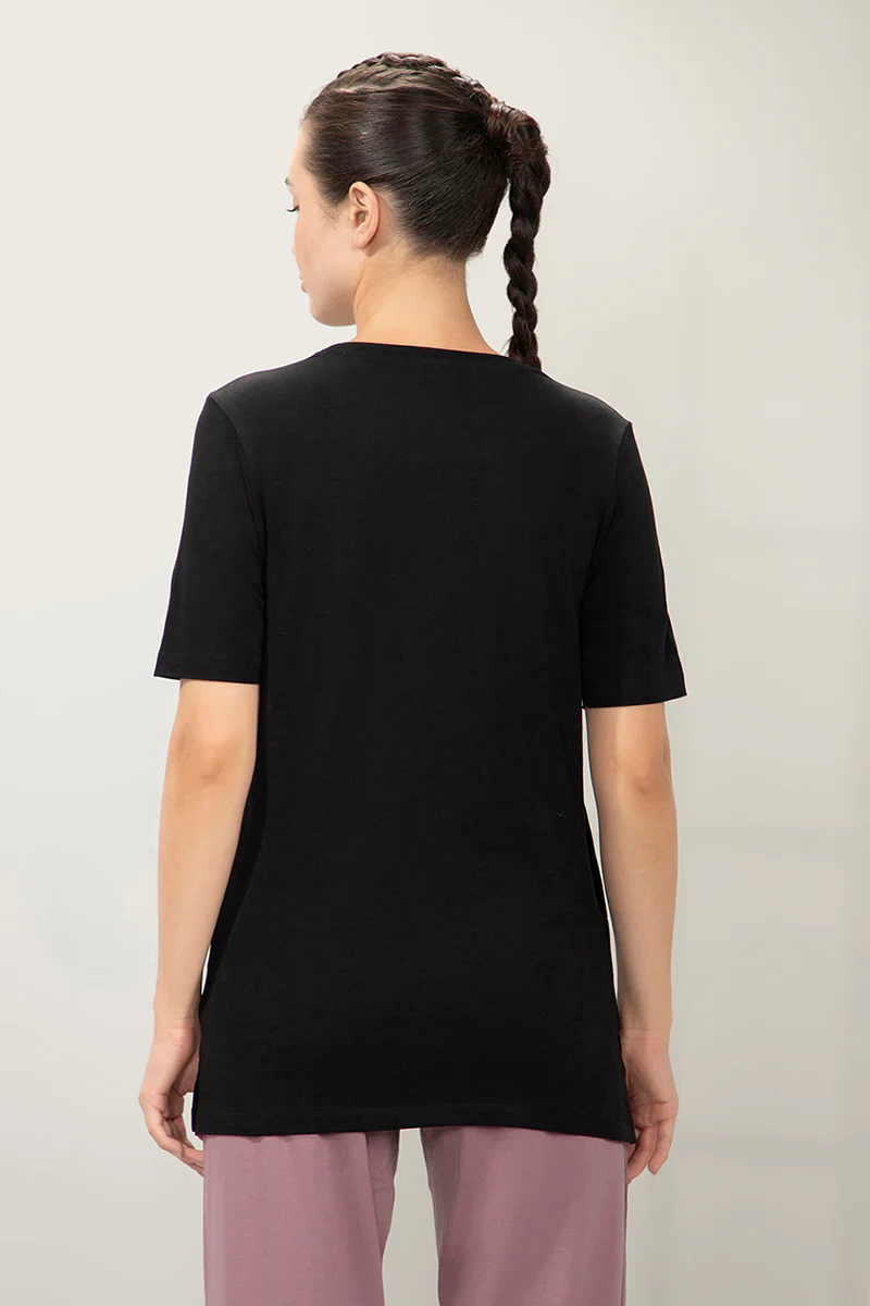 AMANTE WOMEN T-SHIRT STRETCH COTTON TERRY FABRIC A-LINE STYLING WITH RELAXED FIT, SIDE POCKET T-SHIRT