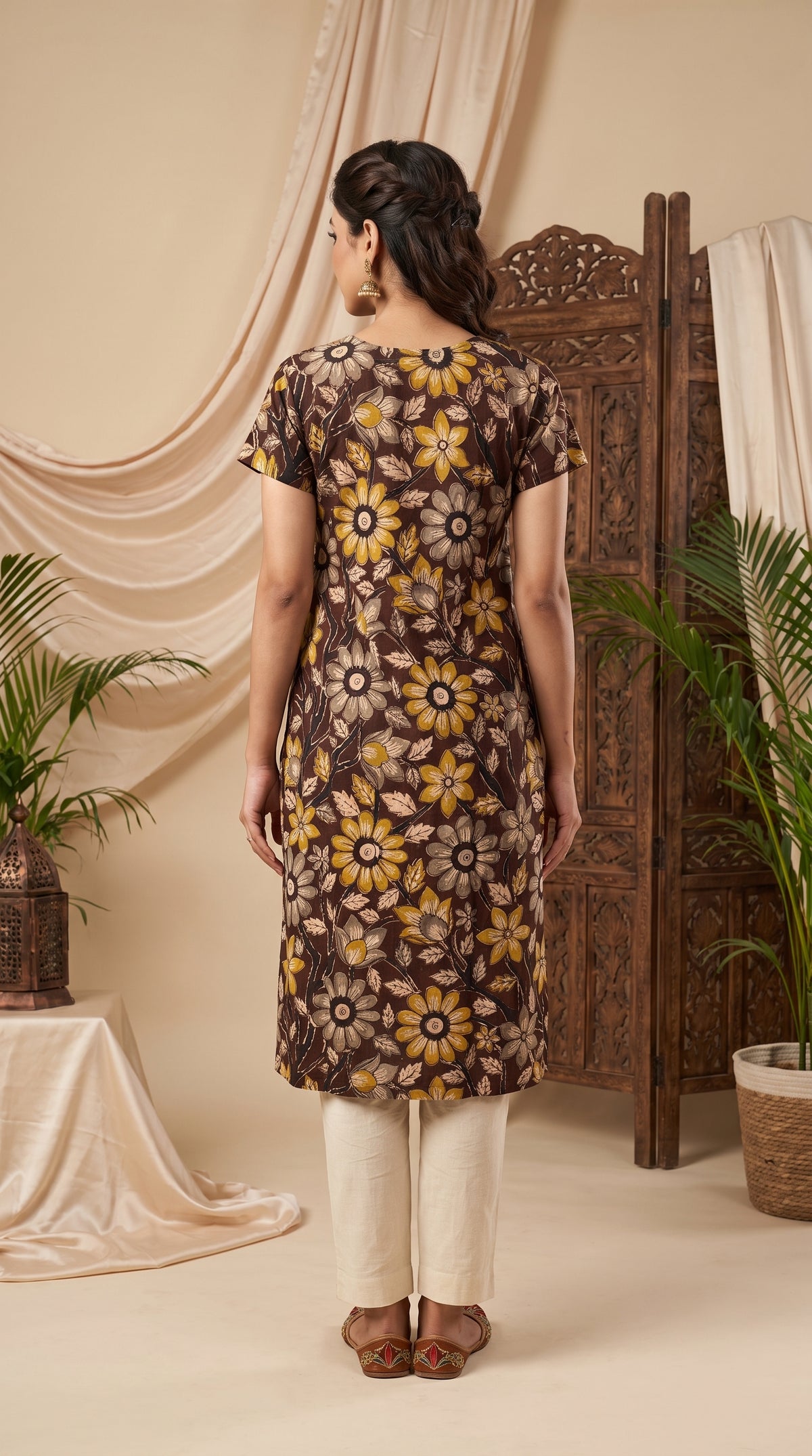 Paneri Embroidery Cocoa Bloom Floral Straight Kurti