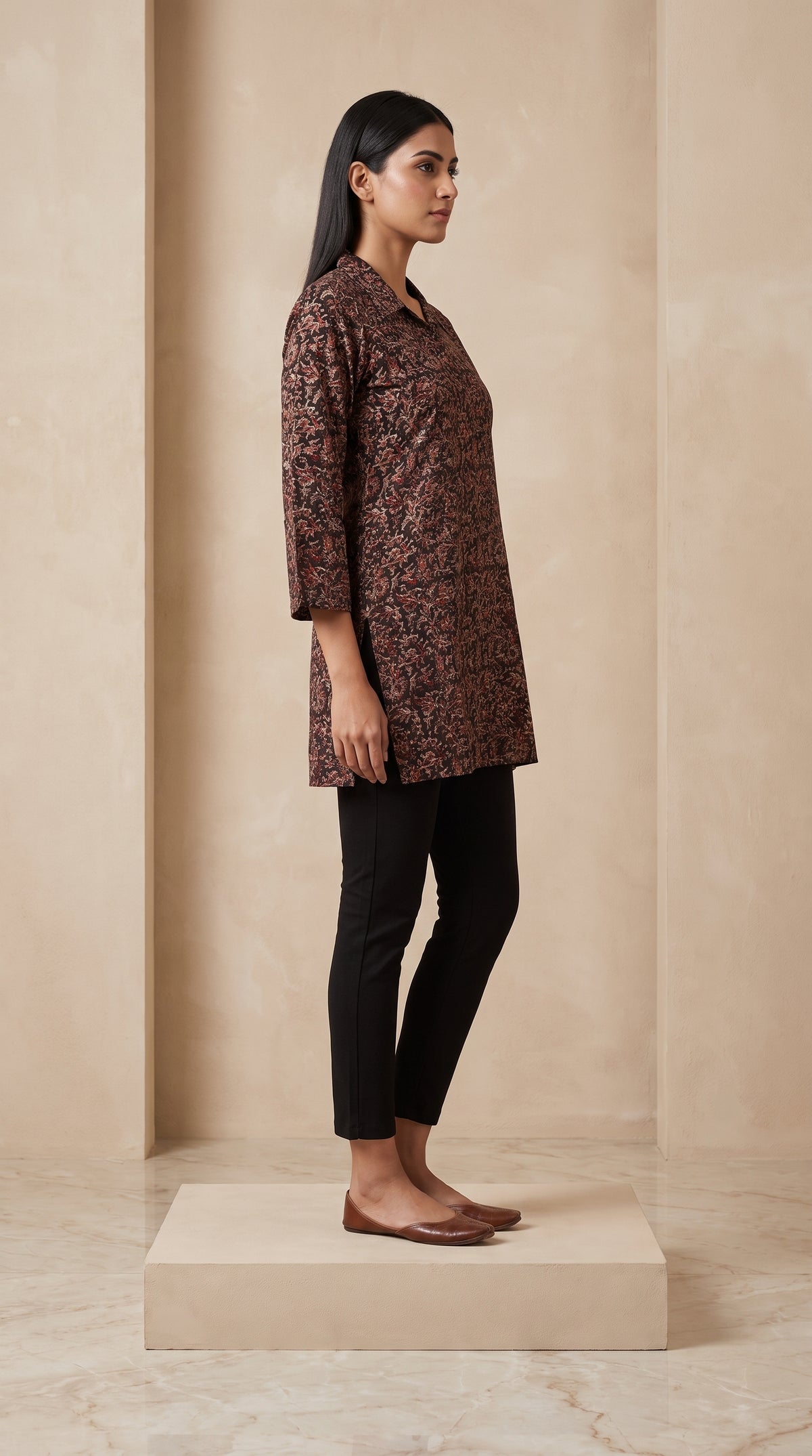 PANERI EMBROIDERY Kalamkari Heritage Printed Short Kurti
